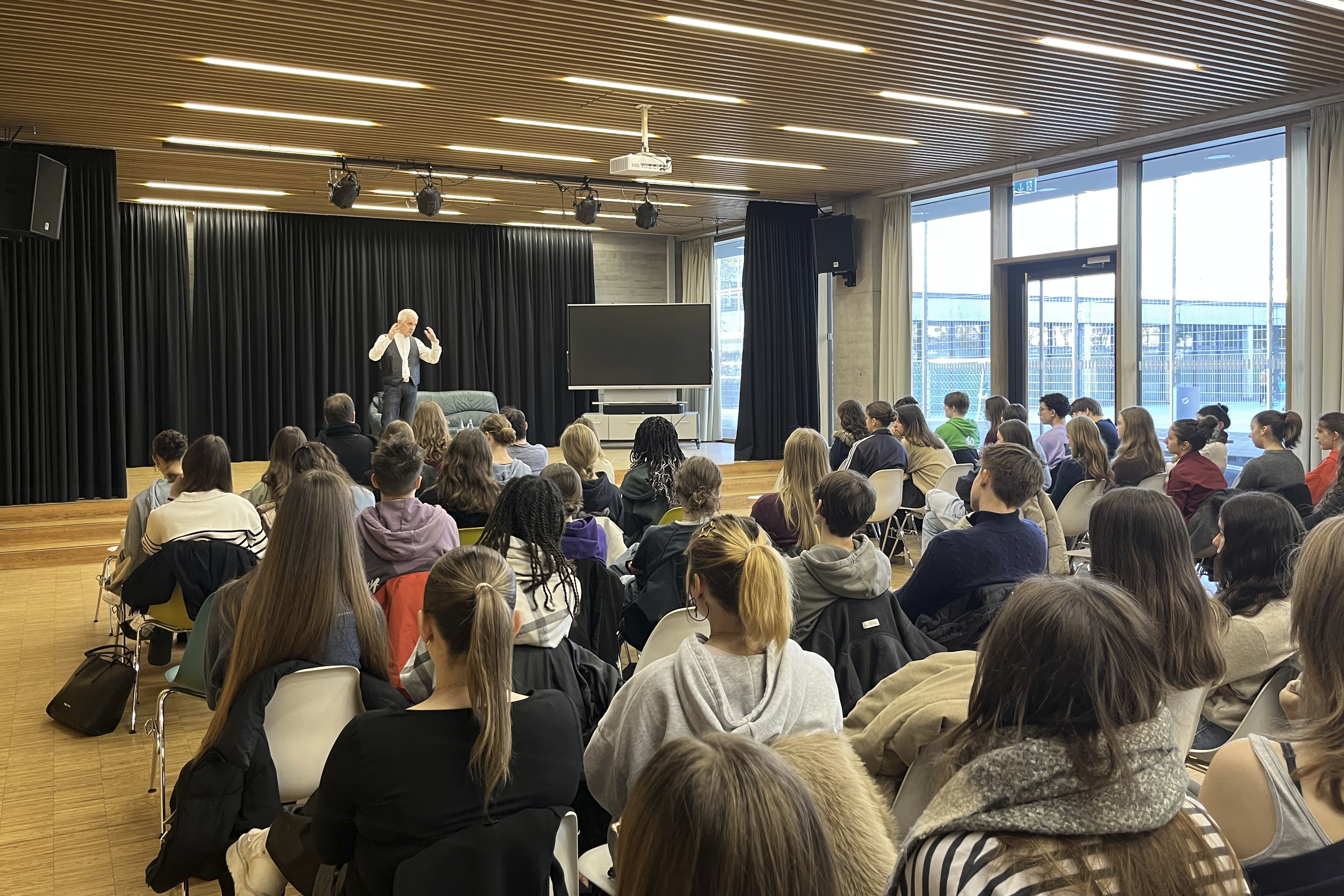 Besuch eines DDR-Zeitzeugen